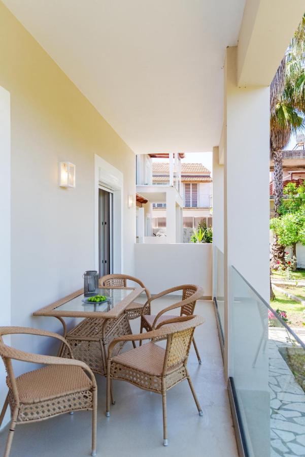 Christa Luxury Apartments Kavos Luaran gambar