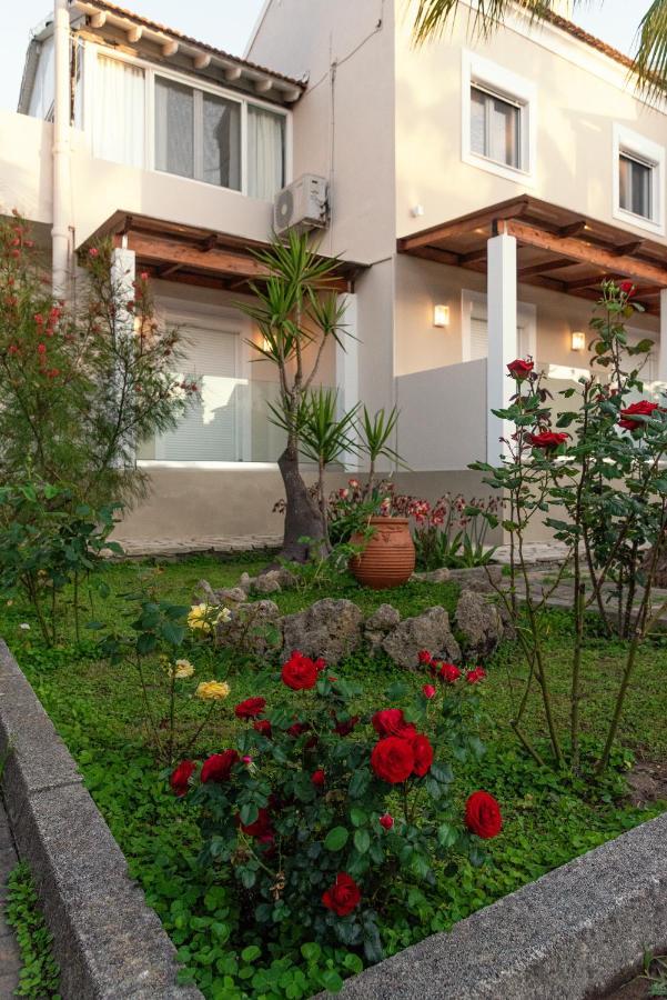 Christa Luxury Apartments Kavos Luaran gambar